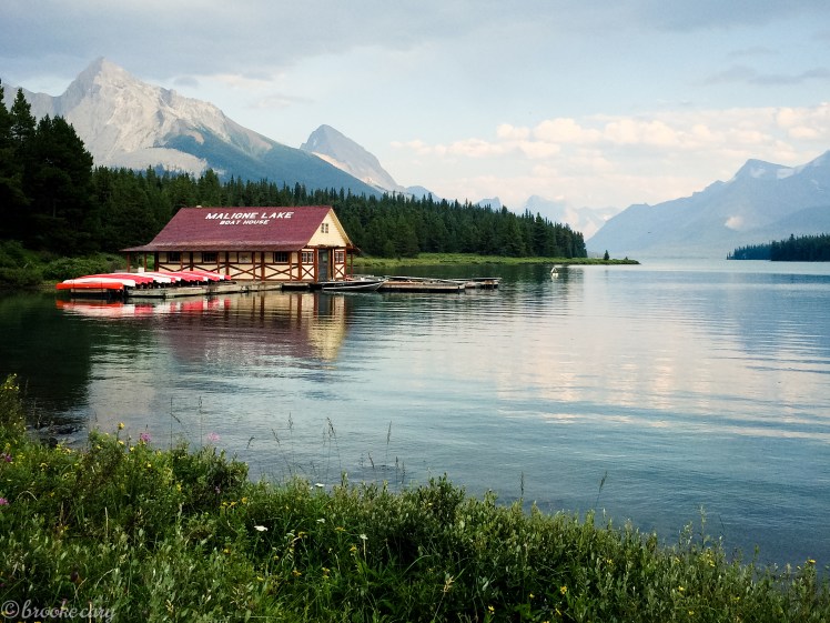 Maligne Lake